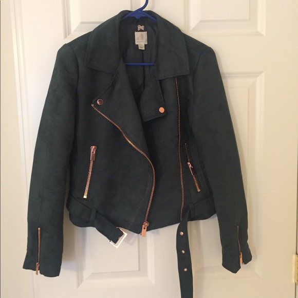 LC Lauren Conrad Runway Jackets & Blazers - LC Lauren Conrad runaway emerald faux suede jacket